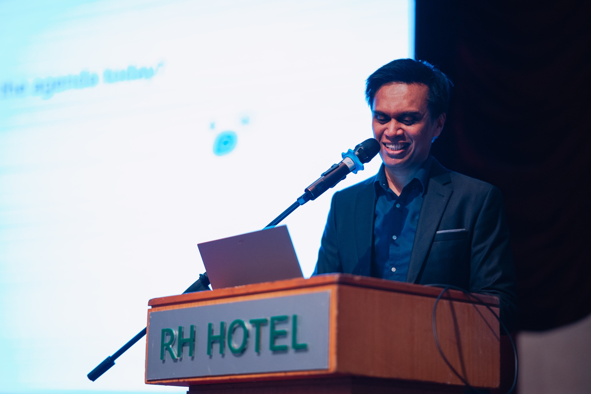 Prof Rahmat Aidil